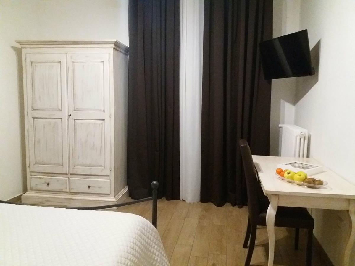 פויג'ה B&B Lei מראה חיצוני תמונה